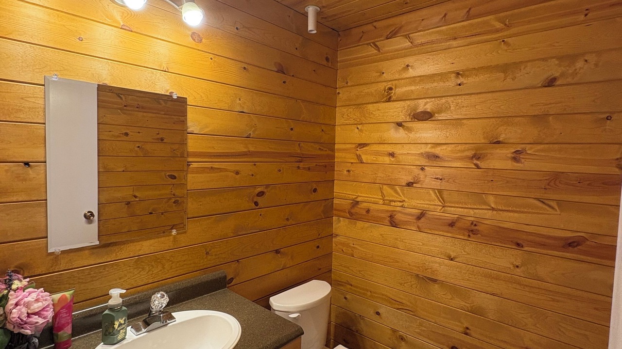 Photo of Bathroom in Northern Ontario