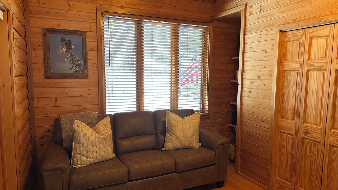 Photo of Livingroom in McGregor