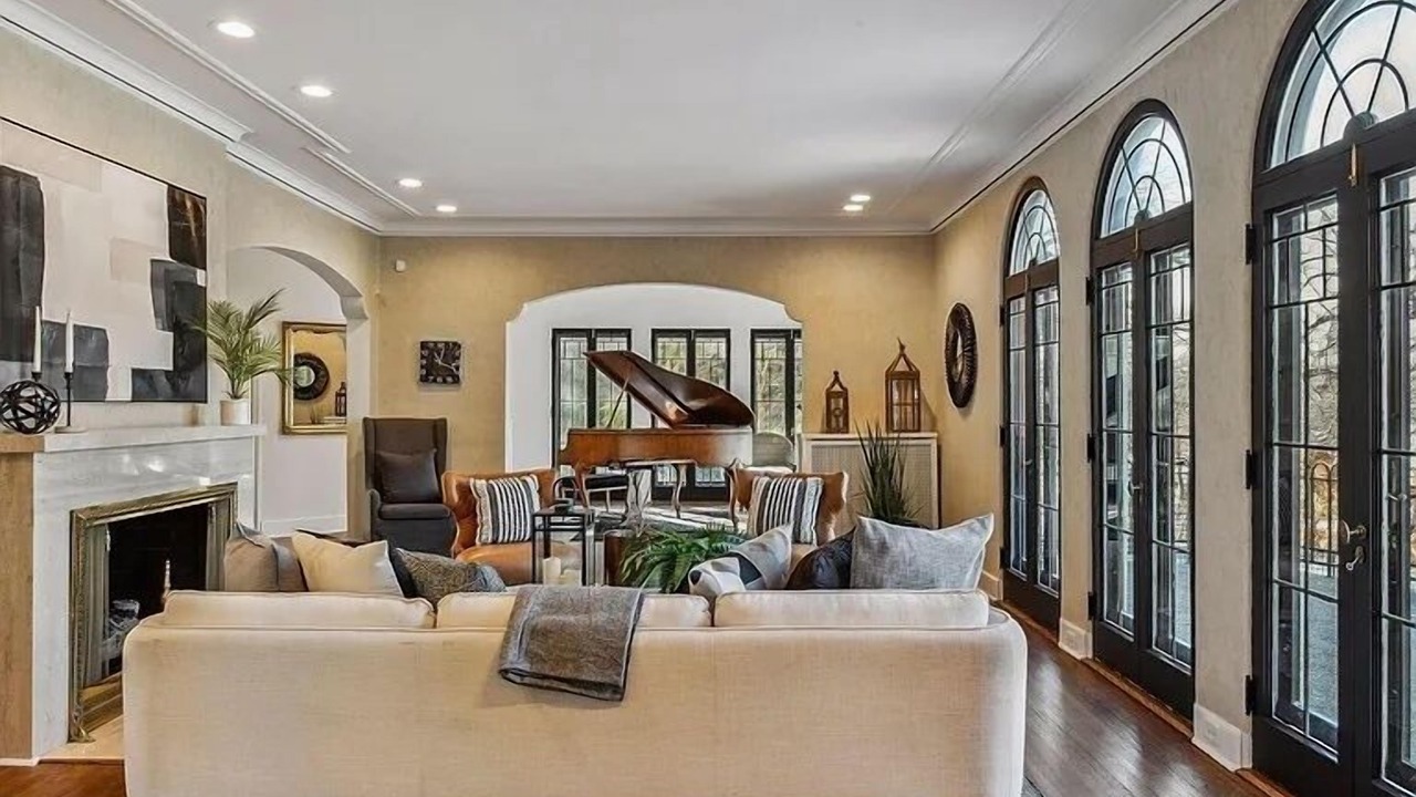 Photo of Livingroom in Southwest Minneapolis