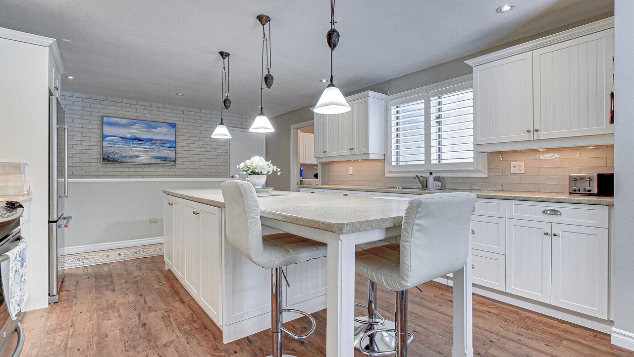 Photo of Kitchen in Grand Bend