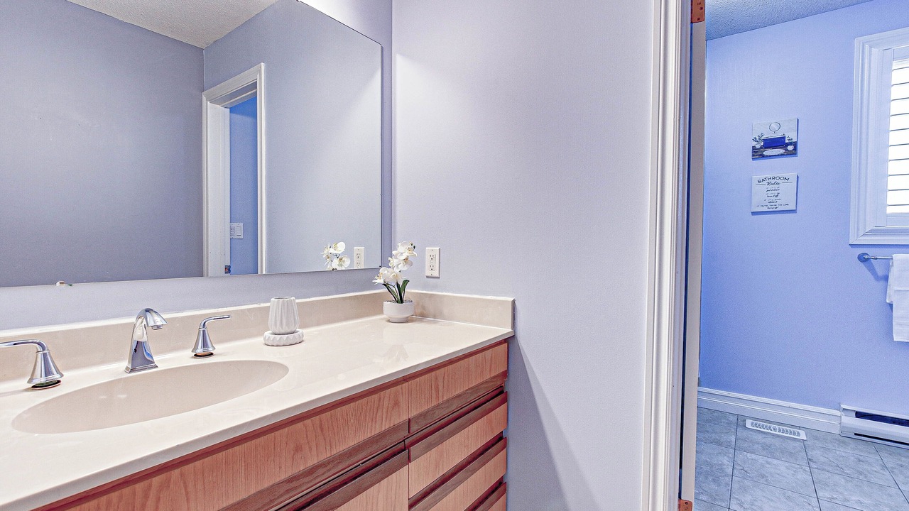 Photo of Bathroom in Grand Bend