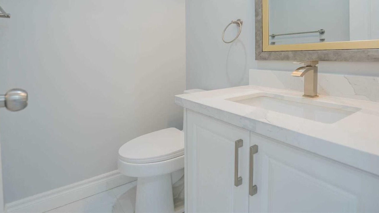 Photo of Bathroom in Highland Creek