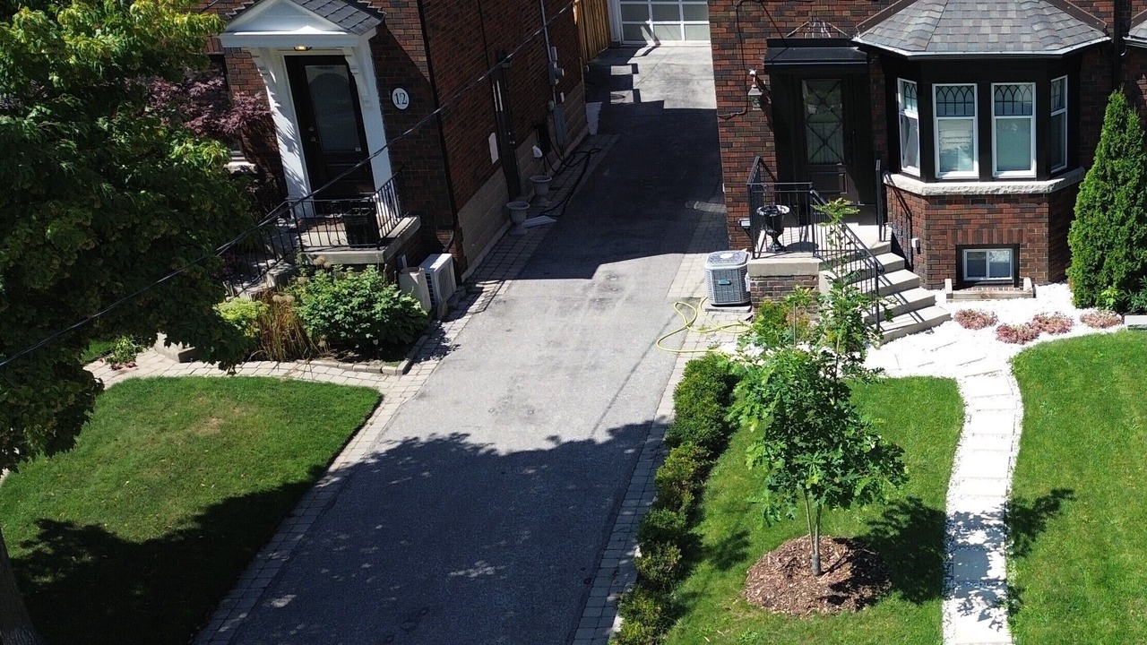 Photo of Outdoor in East York