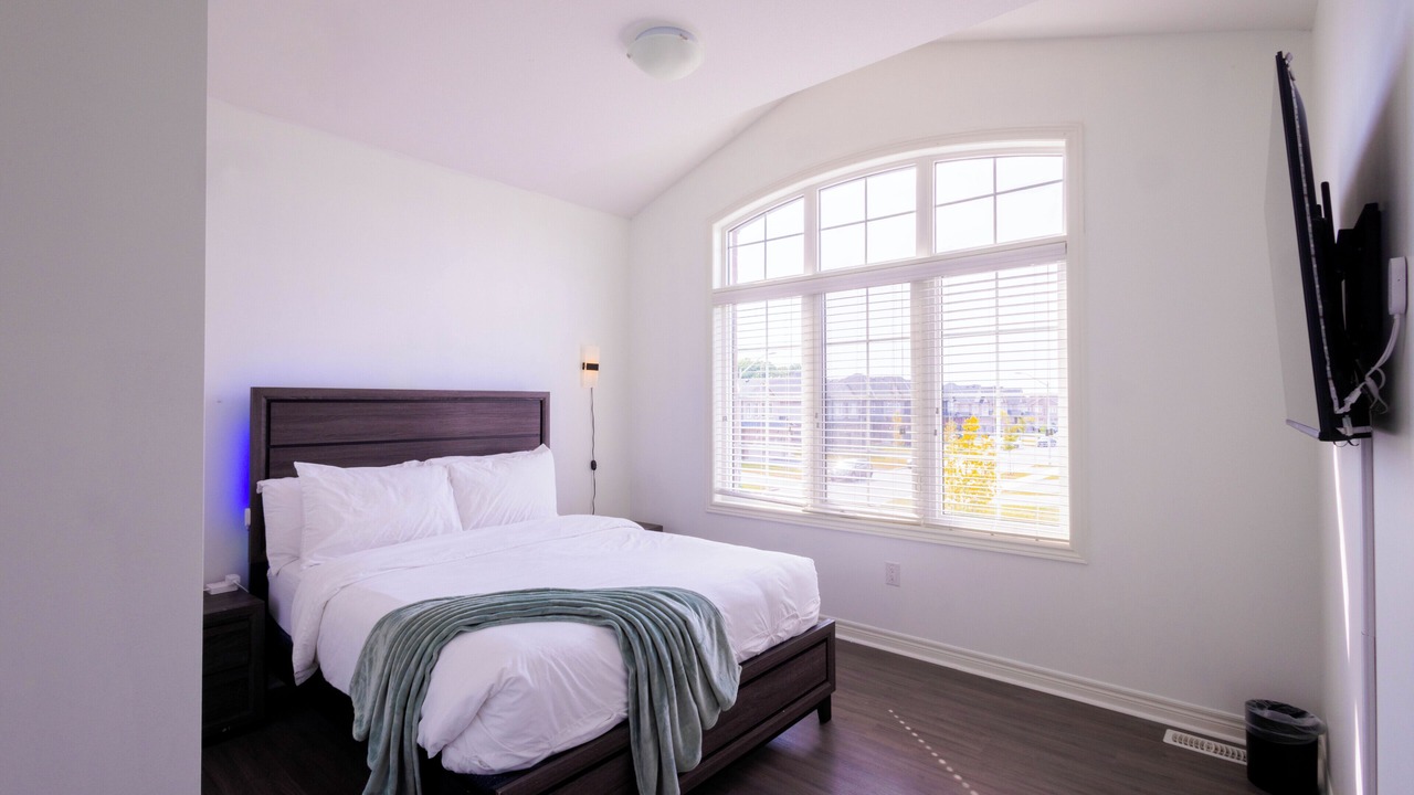Photo of Bedroom in Thorold