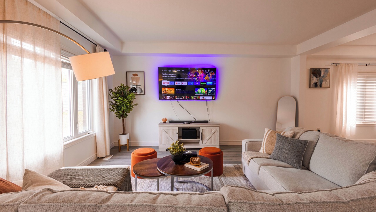 Photo of Livingroom in Thorold