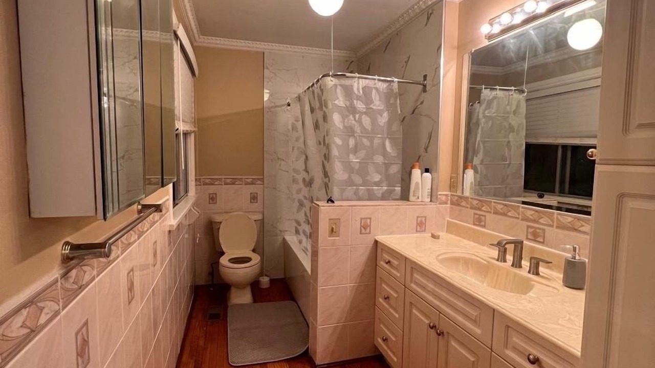 Photo of Bathroom in Port Credit
