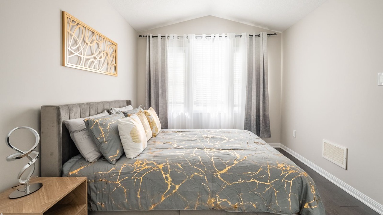 Photo of Bedroom in Brampton