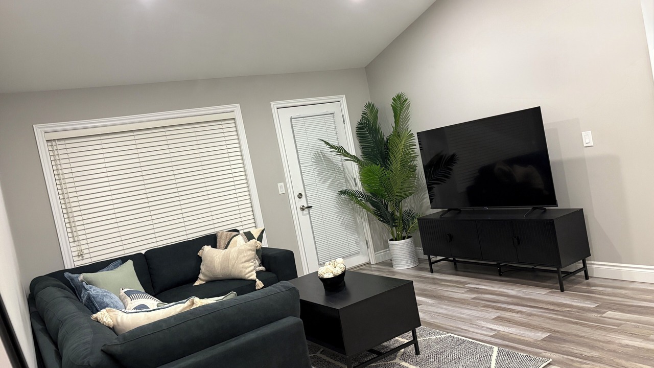 Photo of Livingroom in Windsor