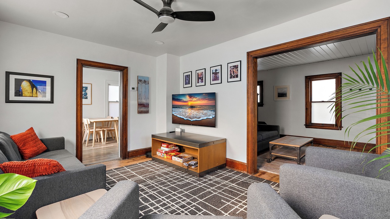 Photo of Livingroom in Audubon Park