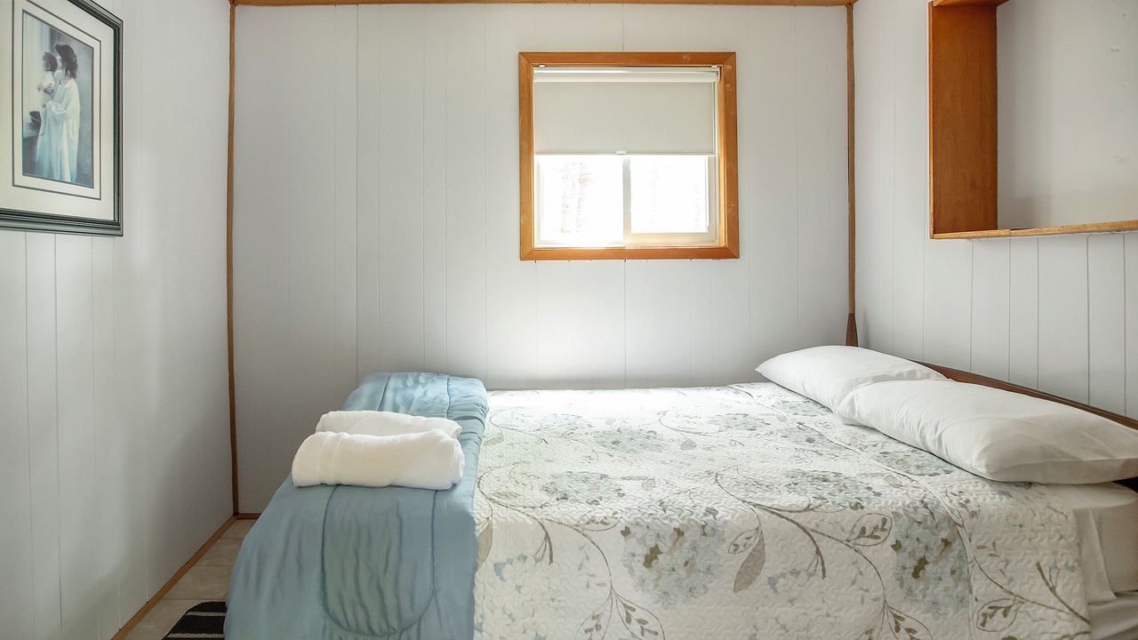 Photo of Bedroom in Frontenac