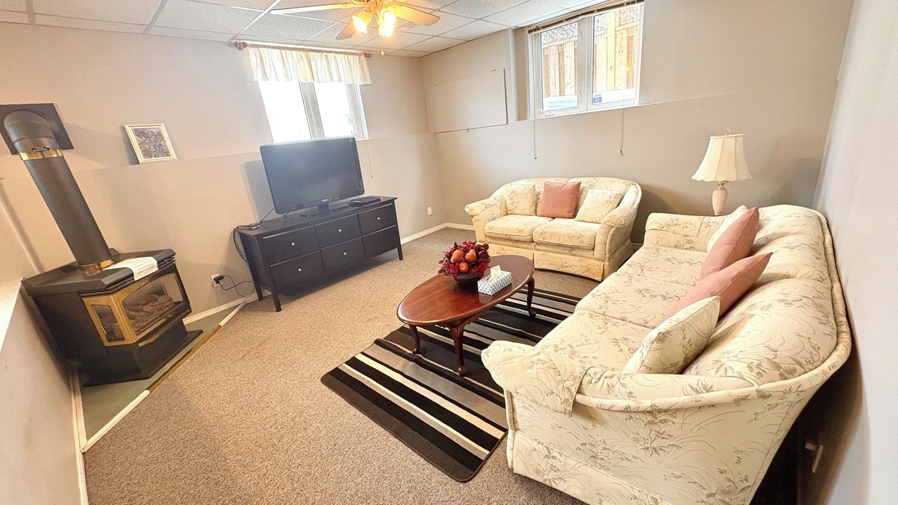 Photo of Livingroom in Chapel Hill South