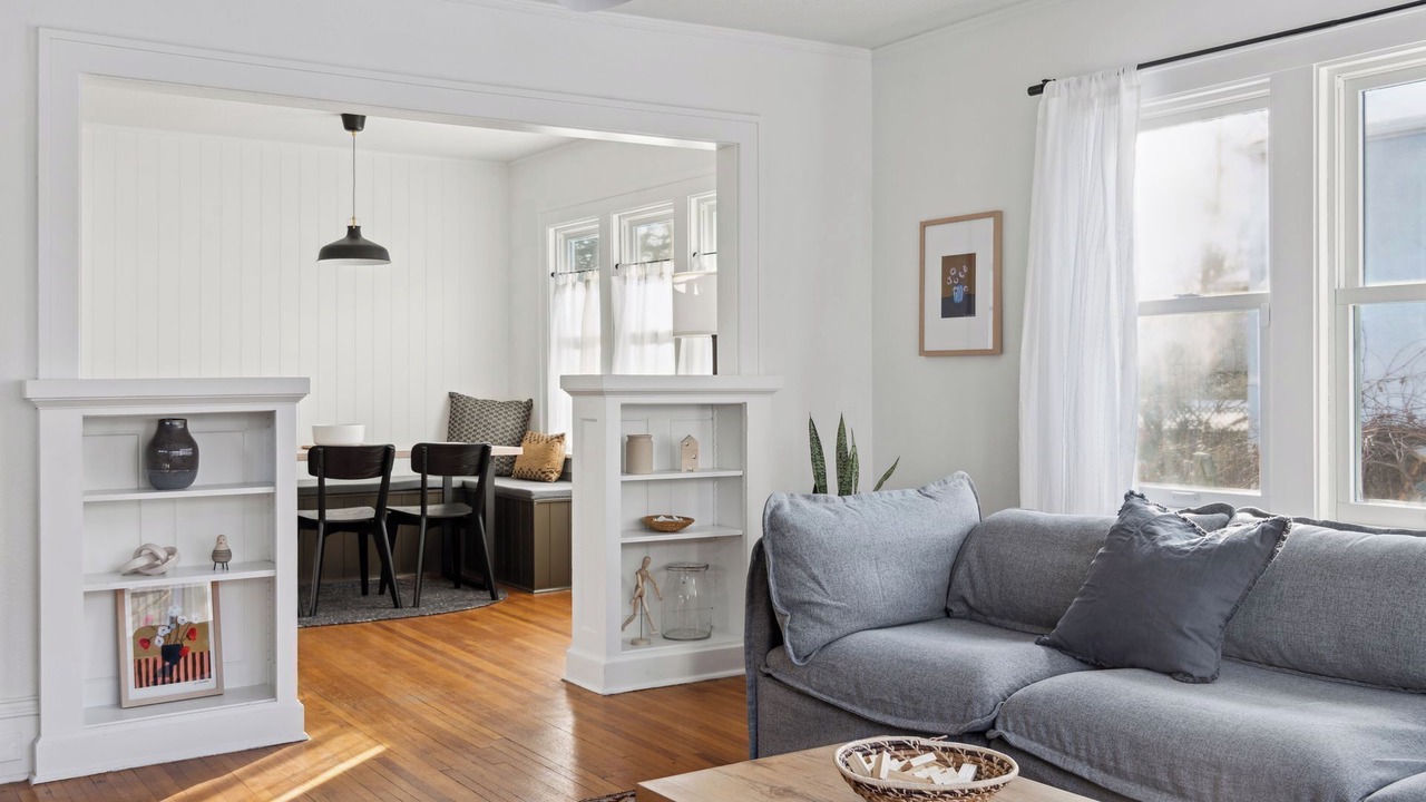 Photo of Livingroom in Linden Hills