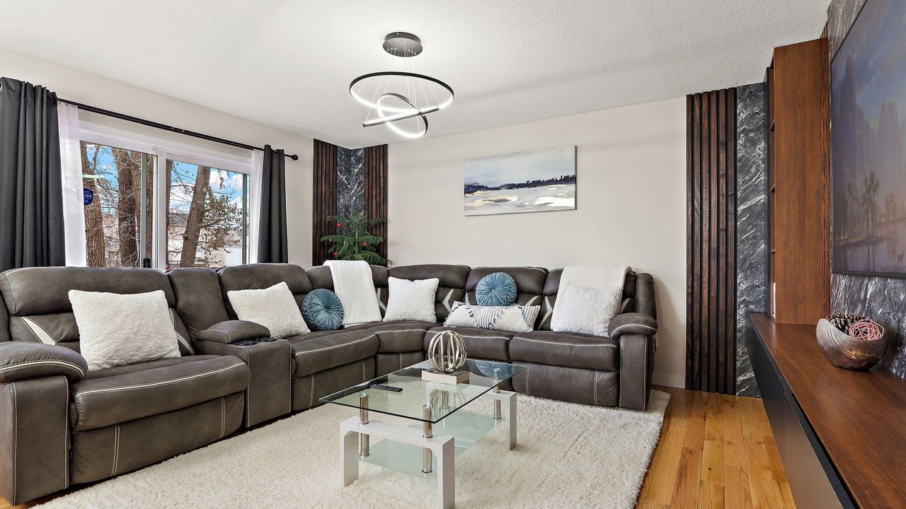 Photo of Livingroom in Fridley