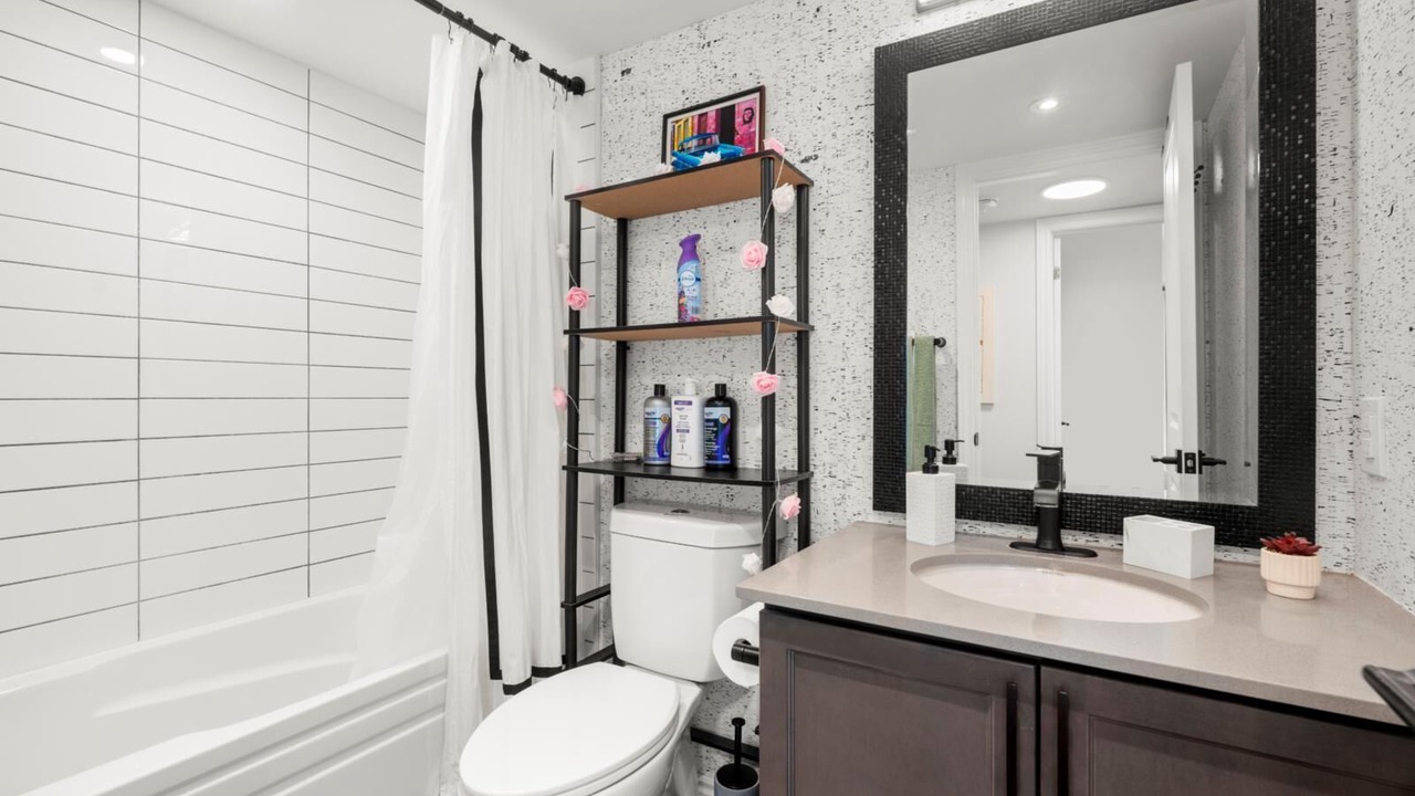 Photo of Bathroom in Long Branch
