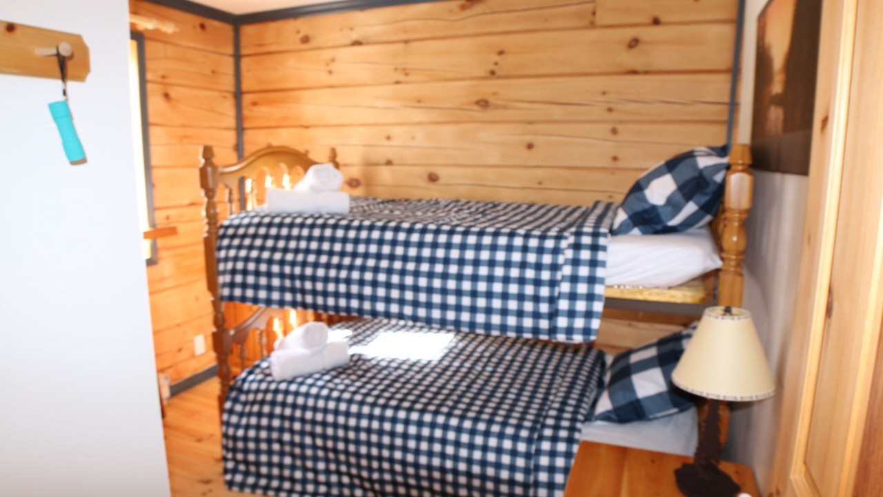 Photo of Bedroom in Algonquin Highlands