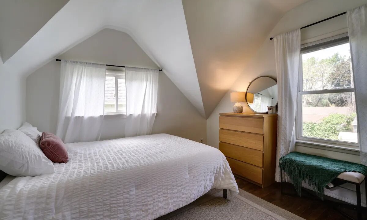 Photo of Bedroom in Merriam Park