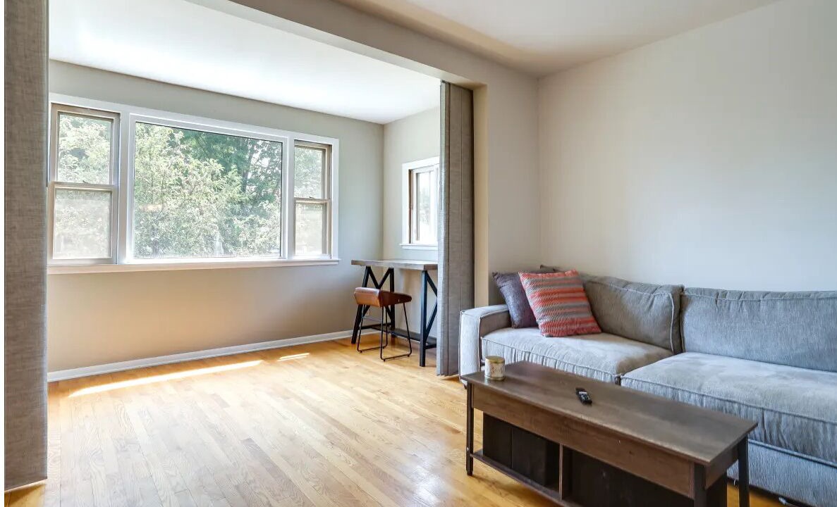 Photo of Livingroom in Merriam Park