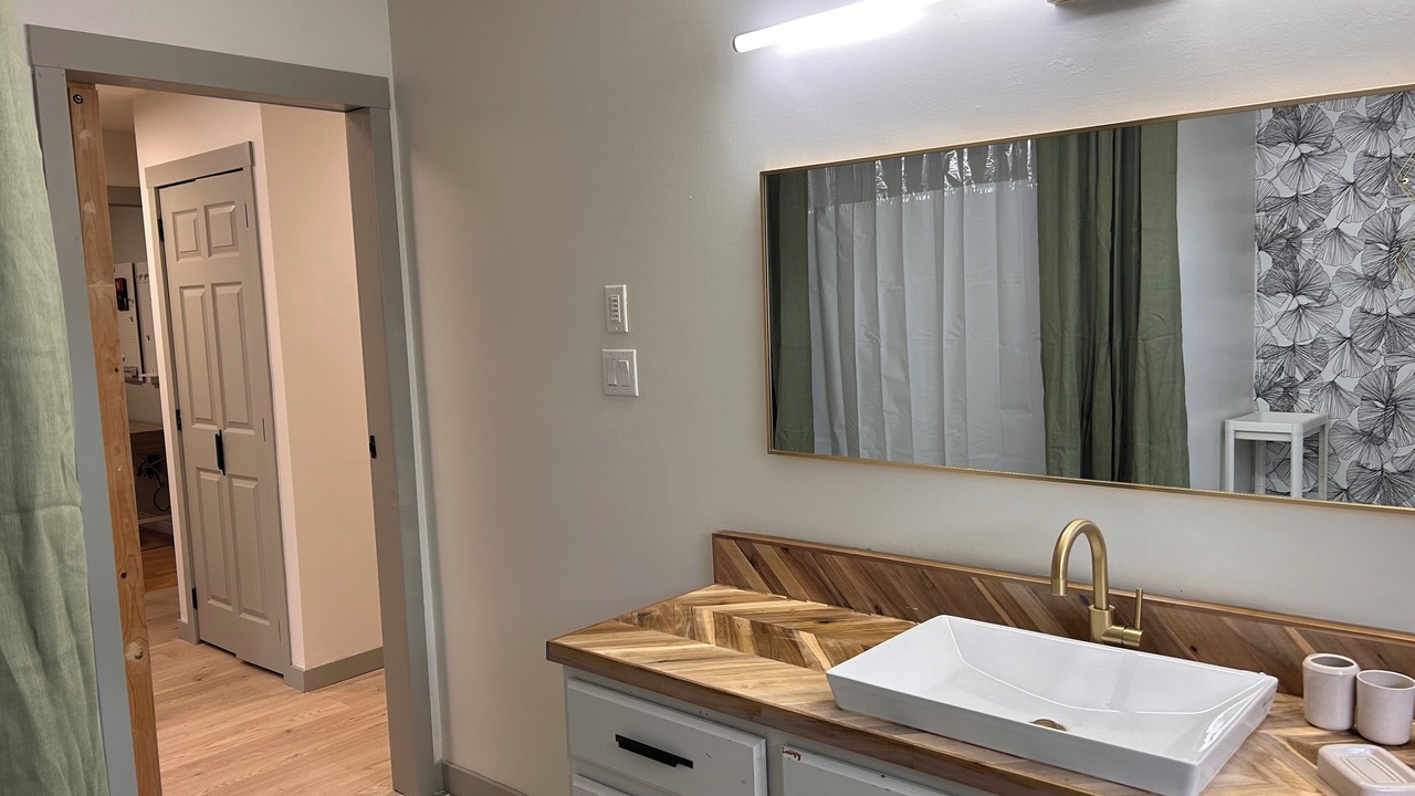 Photo of Bathroom in Perth South
