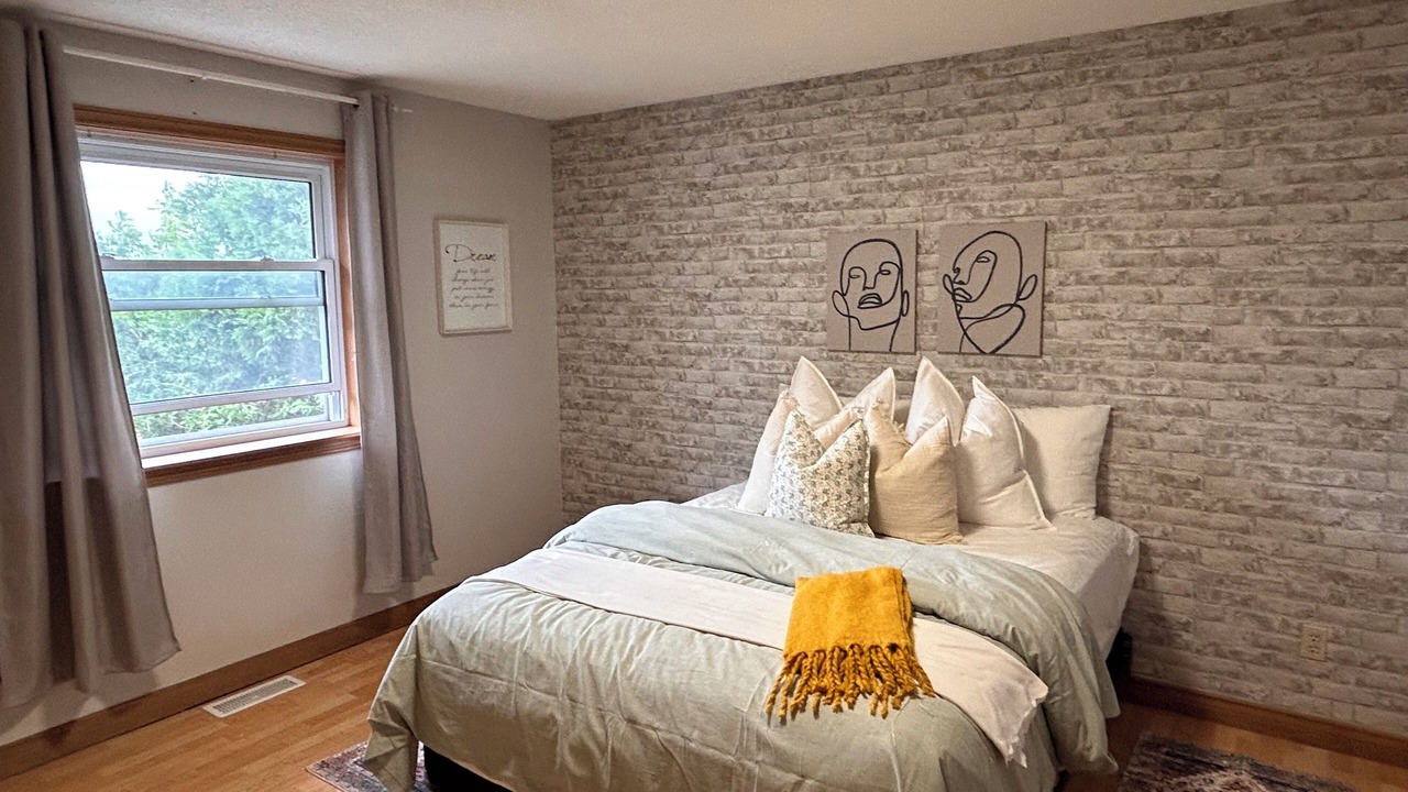 Photo of Bedroom in Perth South