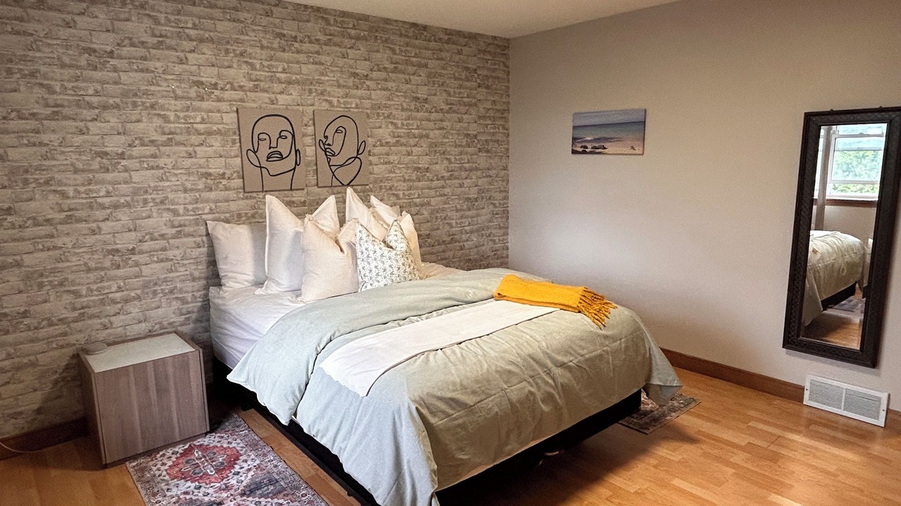 Photo of Bedroom in Perth South