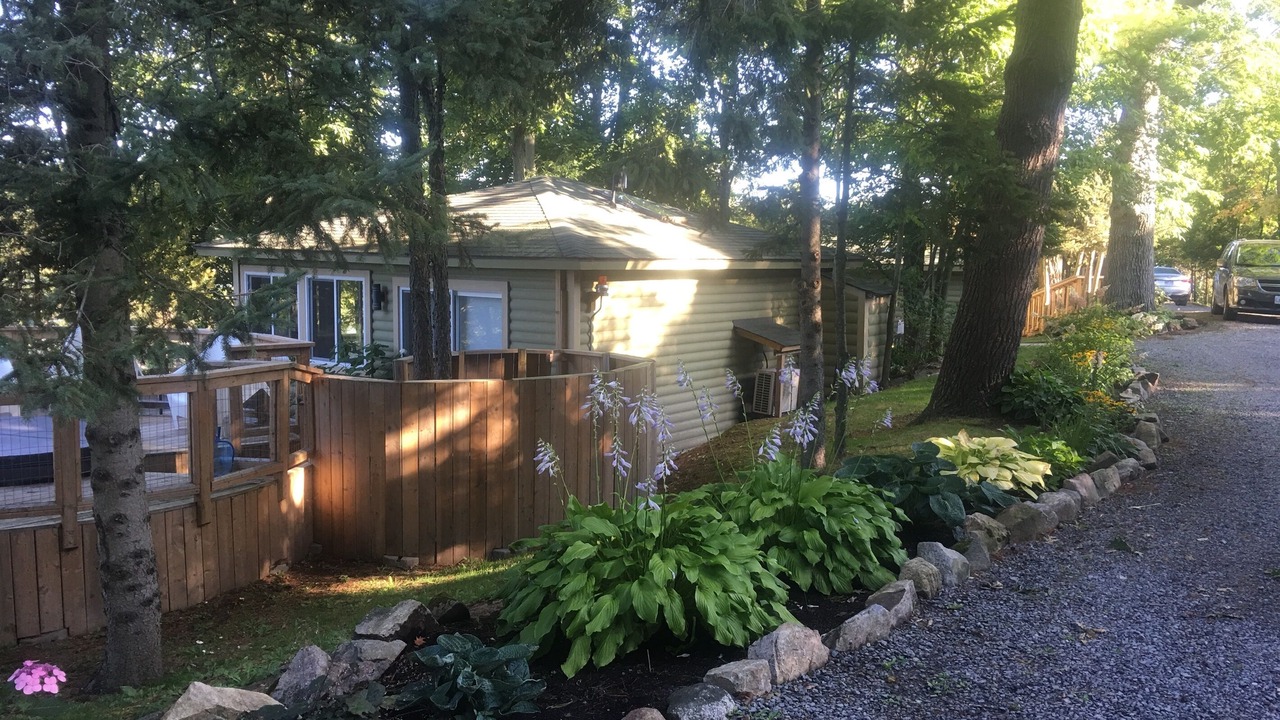 Photo of Outdoor in Lansdowne