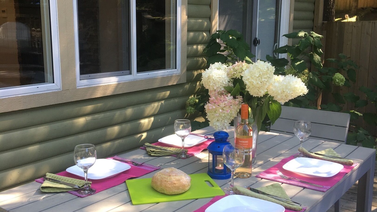 Photo of Outdoor in Lansdowne