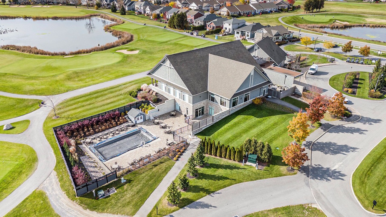 Photo of Outdoor in Ottawa Division