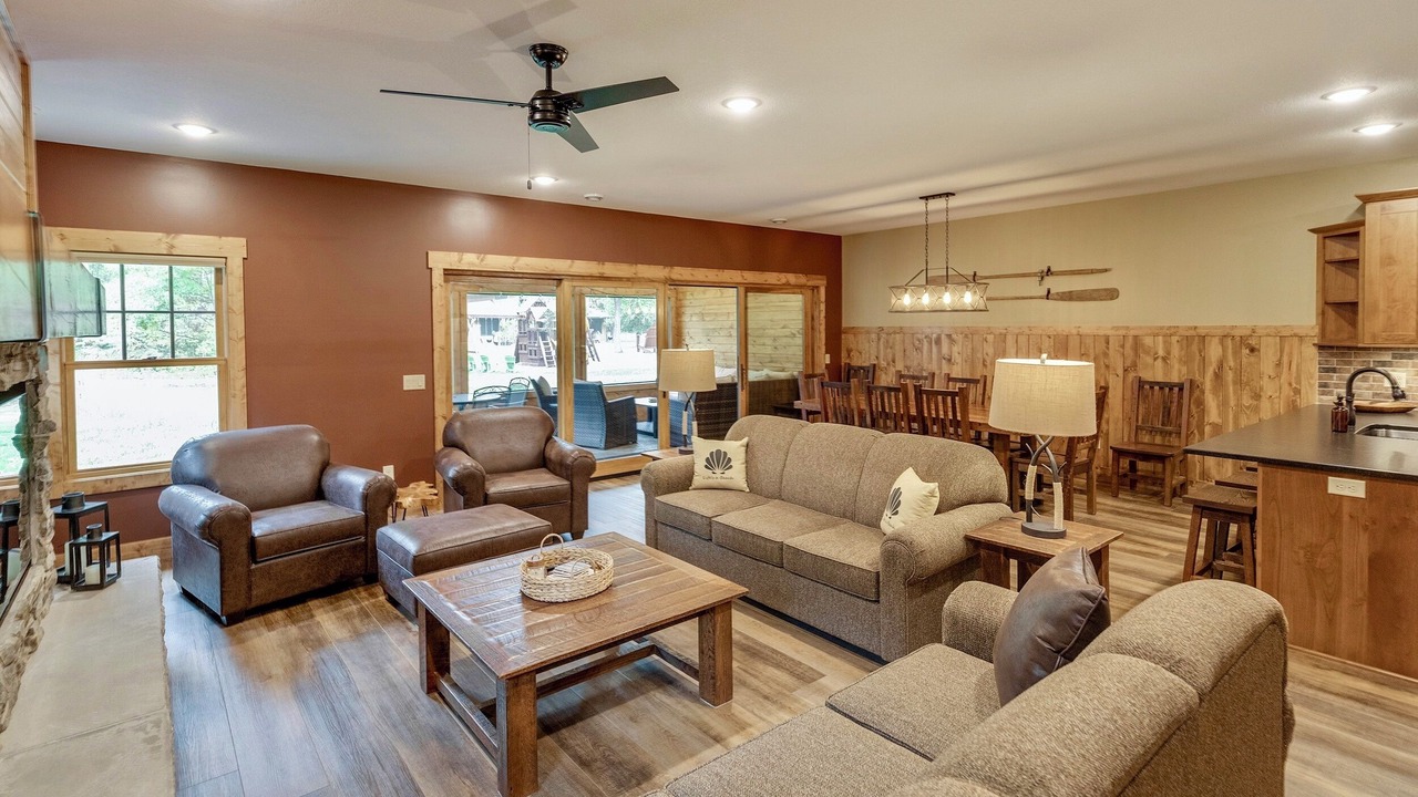 Photo of Livingroom in Pequot Lakes