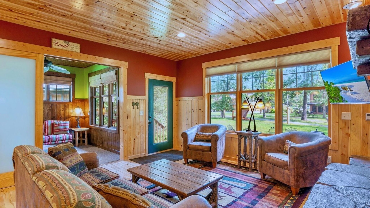 Photo of Livingroom in Pequot Lakes