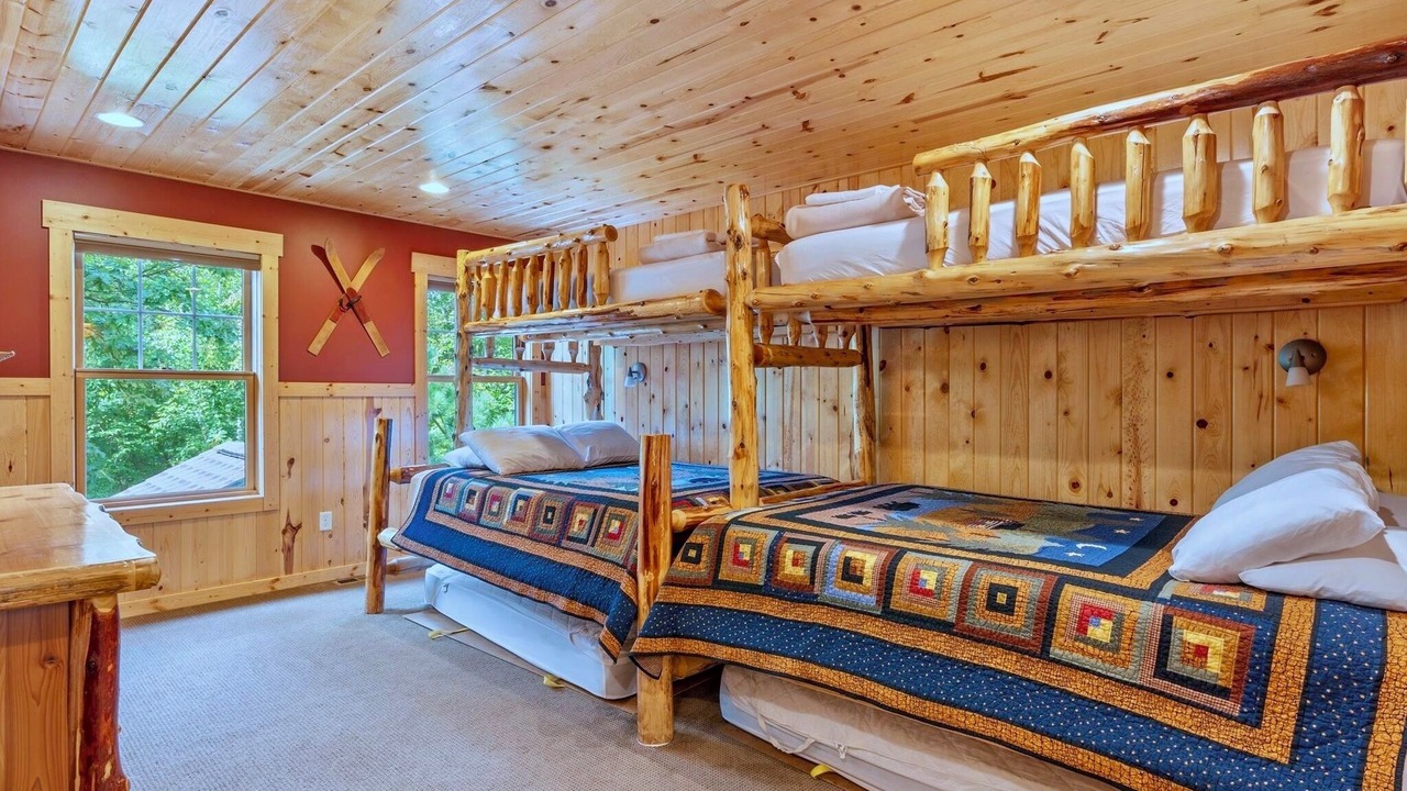 Photo of Bedroom in Pequot Lakes