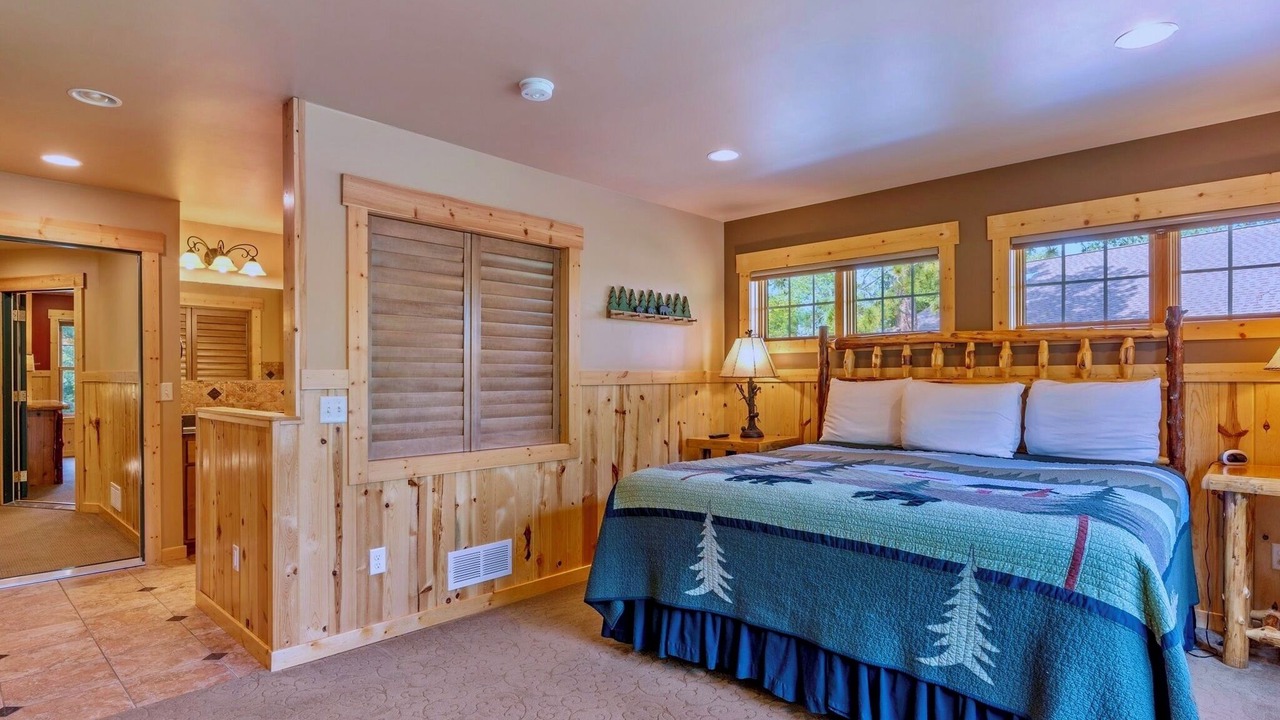 Photo of Bedroom in Pequot Lakes