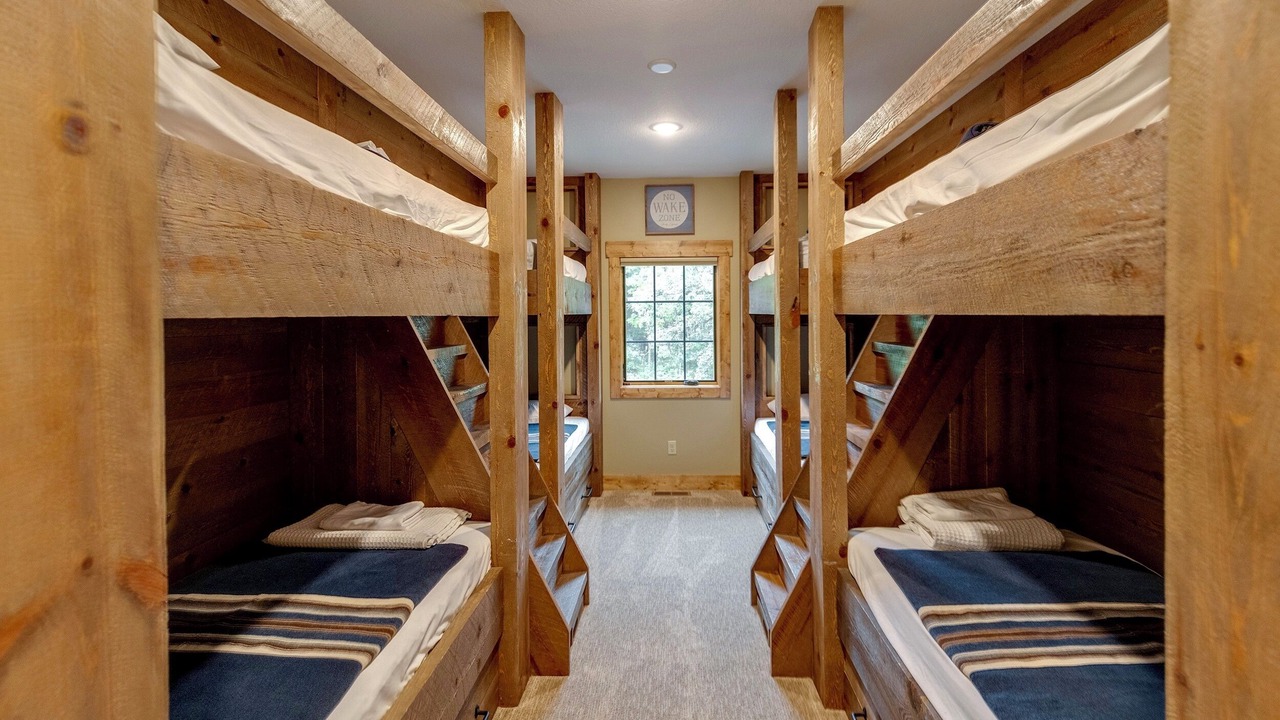 Photo of Bedroom in Pequot Lakes