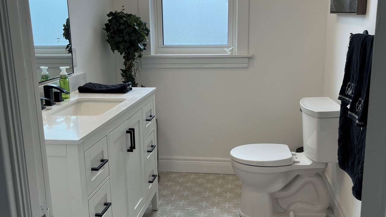 Photo of Bathroom in Grimsby
