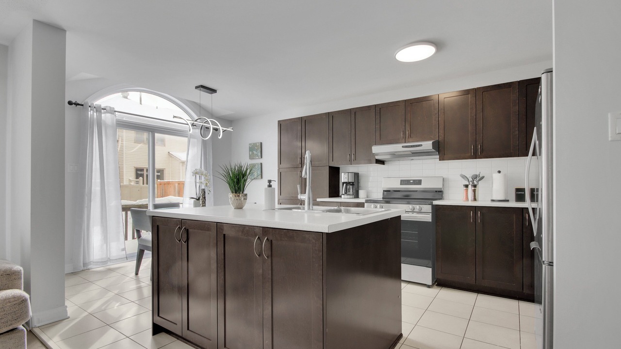 Photo of Kitchen in Ottawa Division