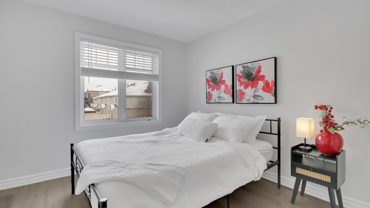 Photo of Bedroom in Ottawa Division
