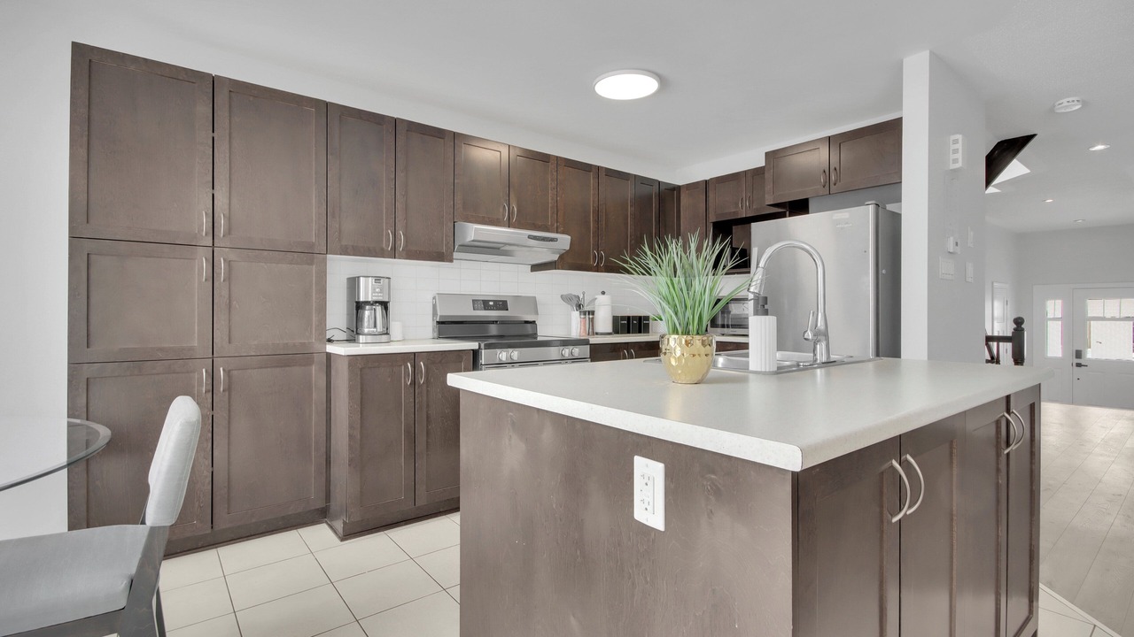 Photo of Kitchen in Ottawa Division