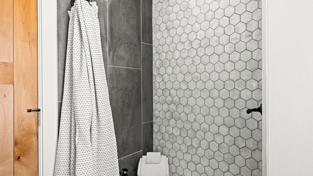 Photo of Bathroom in Park Point