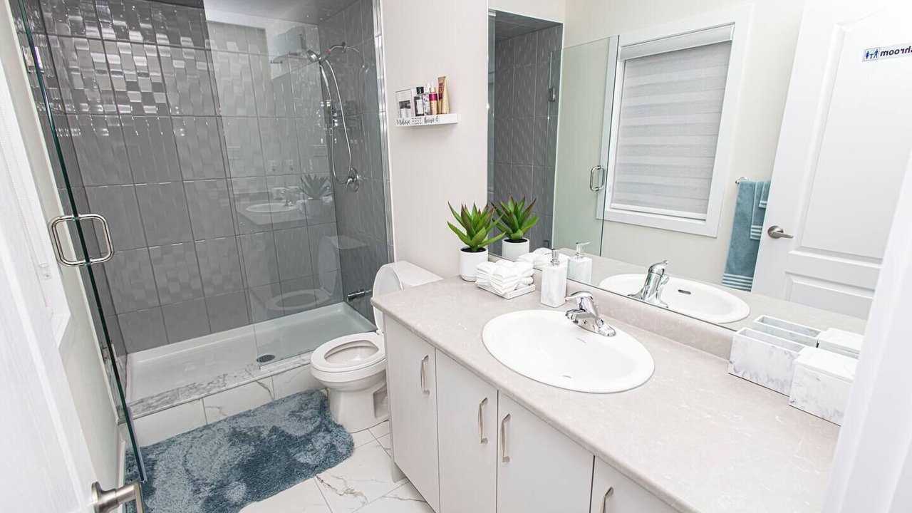 Photo of Bathroom in Welland