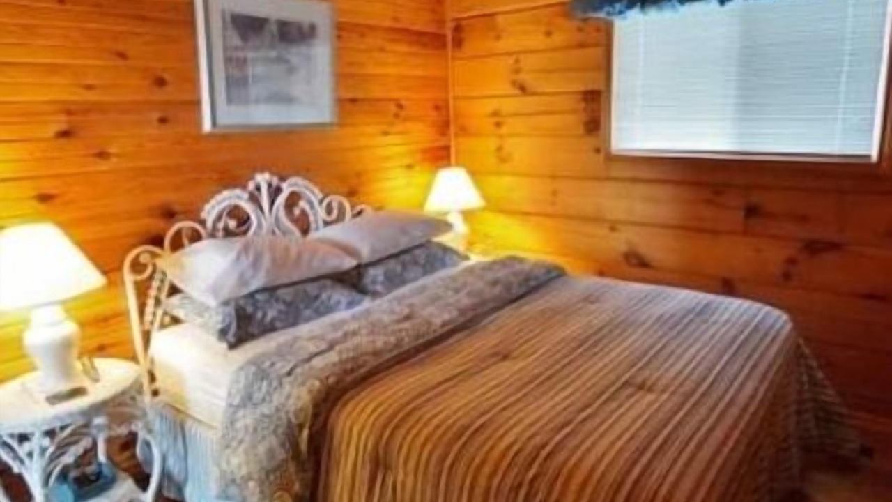 Photo of Bedroom in Hastings Highlands