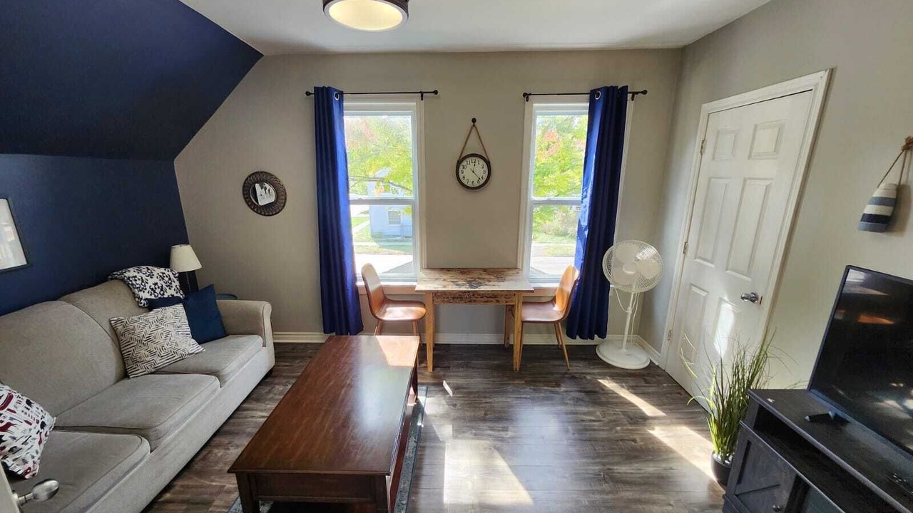 Photo of Bedroom in Sarnia