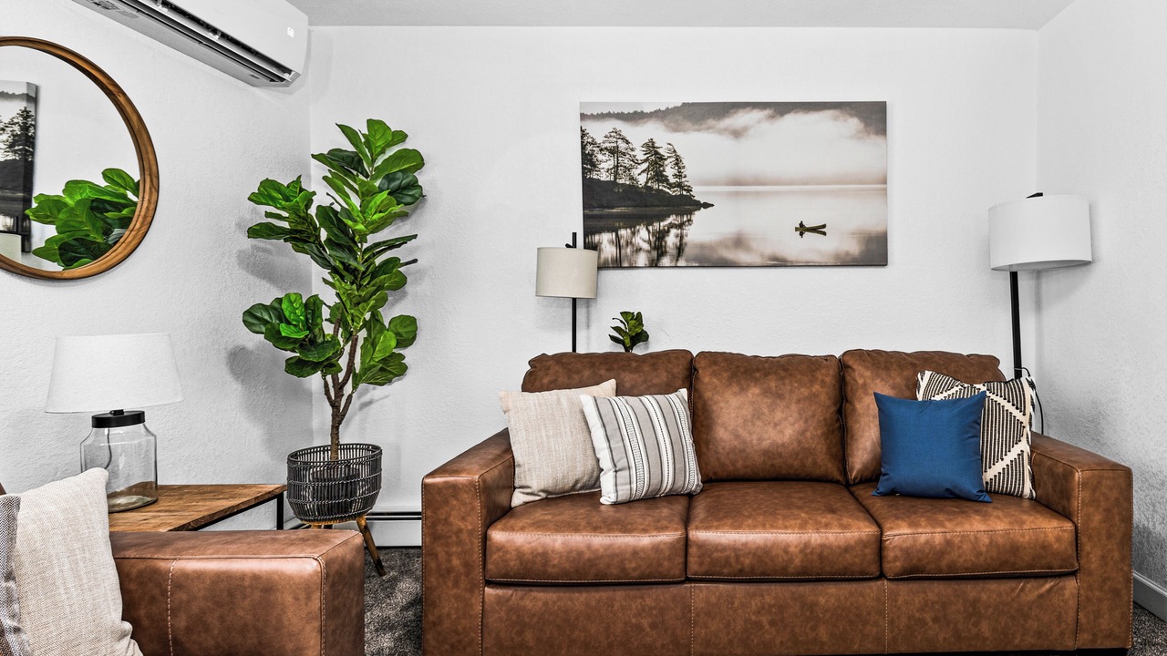 Photo of Livingroom in Two Harbors