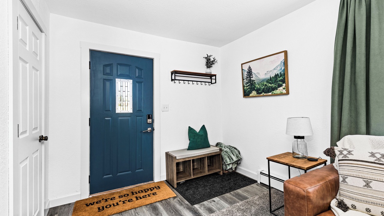 Photo of Livingroom in Two Harbors