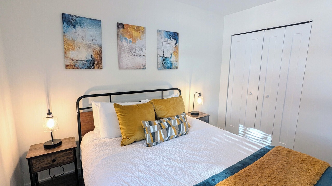 Photo of Bedroom in Hermantown