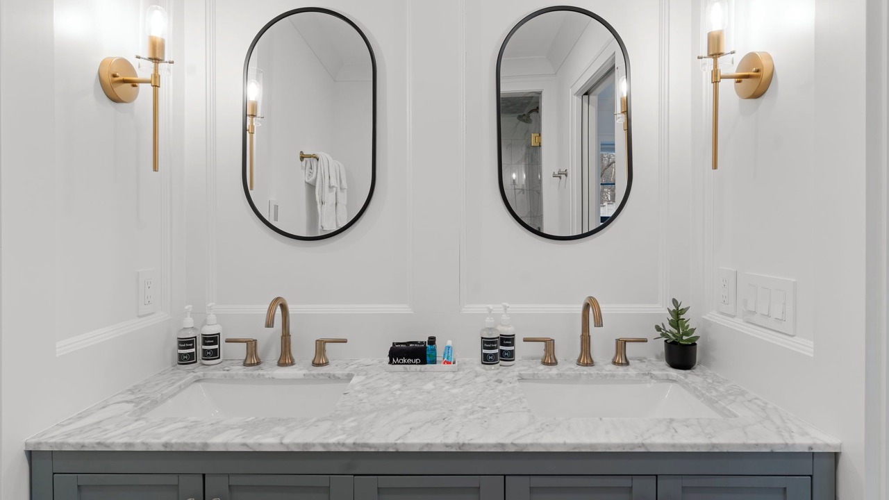 Photo of Bathroom in Wayzata
