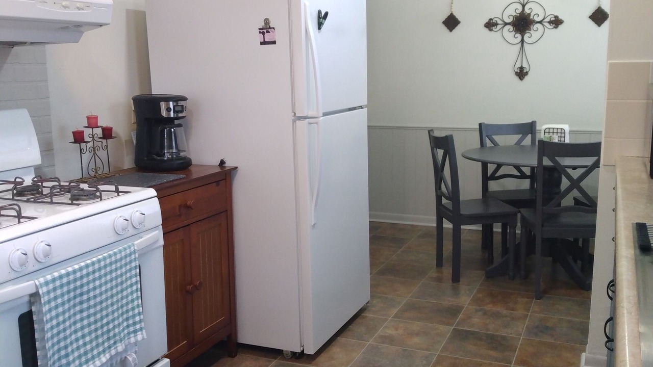 Photo of Kitchen in Pipestone Historic District