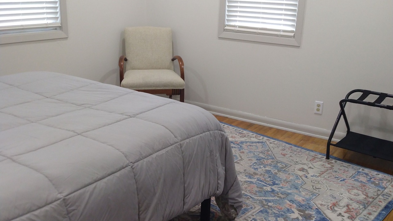 Photo of Bedroom in Pipestone Historic District