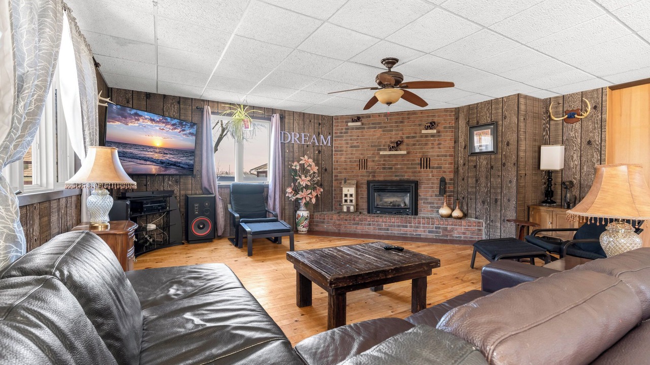 Photo of Livingroom in Simcoe