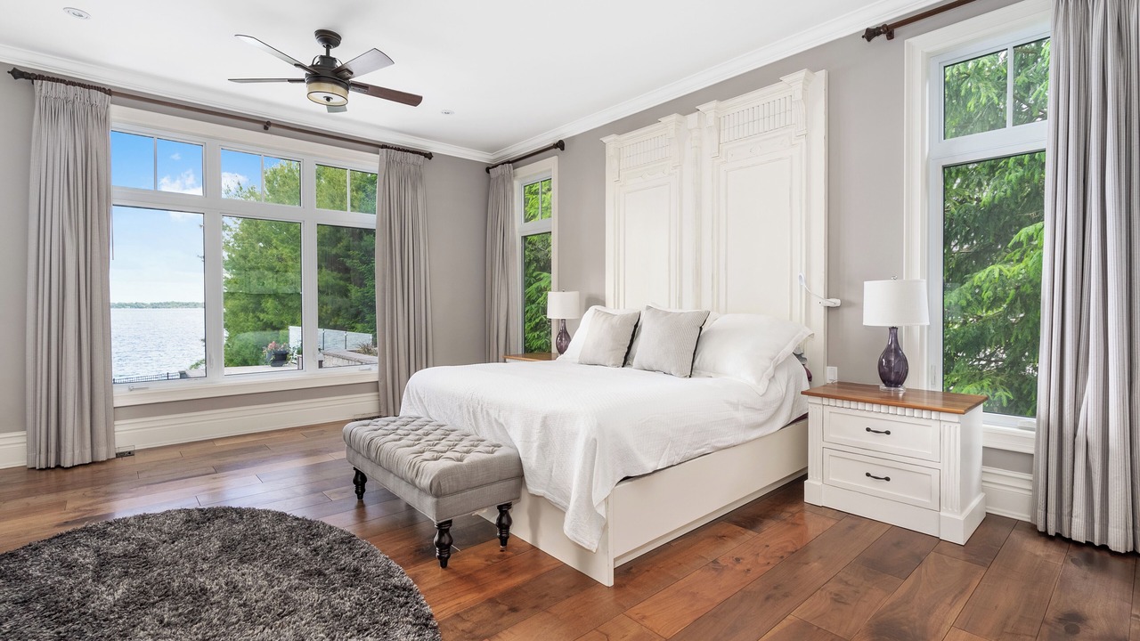 Photo of Bedroom in Oro Station