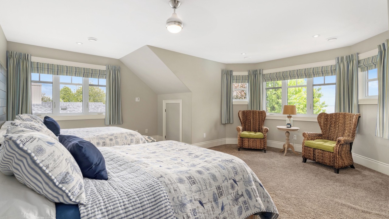 Photo of Bedroom in Oro Station
