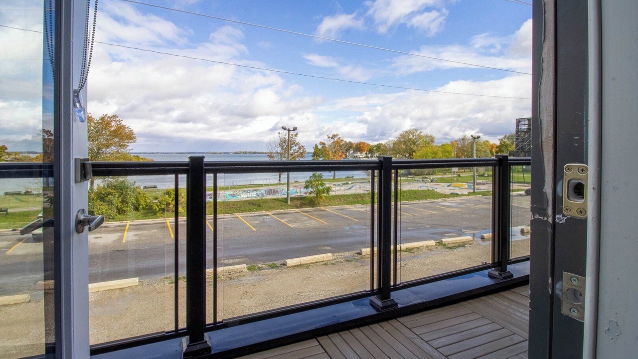 Photo of Patio Balcony in Orillia